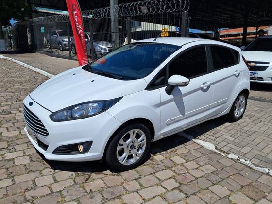 FORD FIESTA 1.6 SEL HATCH 16V FLEX 4P POWERSHIFT